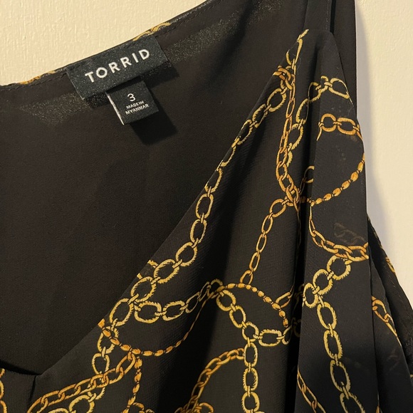 BLACK CHAIN PRINT DOUBLE LAYER CAMI - Picture 4 of 5